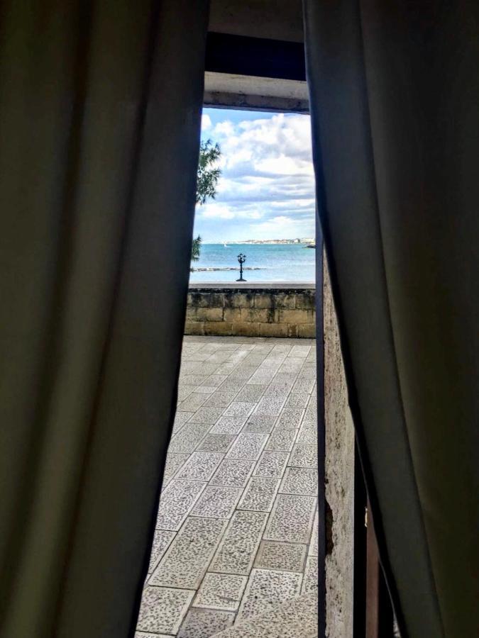 Bed and Breakfast La Stanza Bari Esterno foto