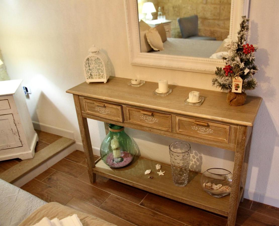 Bed and Breakfast La Stanza Bari Esterno foto