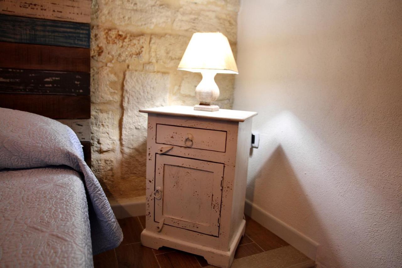 Bed and Breakfast La Stanza Bari Esterno foto